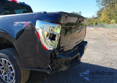 2021 Ford F-150 Xl z USA, uszkodzony, nr VIN 1FTFW1E89MFB25837